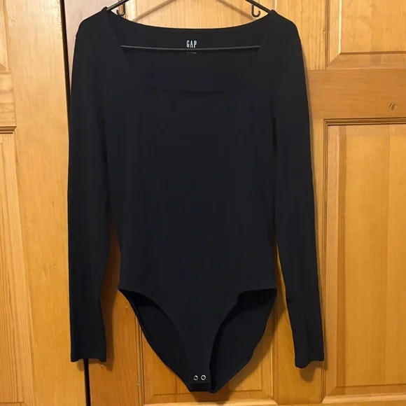 GAP Black Long Sleeve Bodysuit - Picture 1 of 3